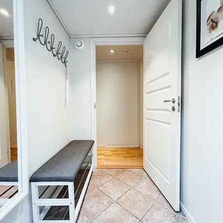 Bright And Cozy Studio - Newly Renovated Bathroom And Free Parking Hoiset Exterior photo